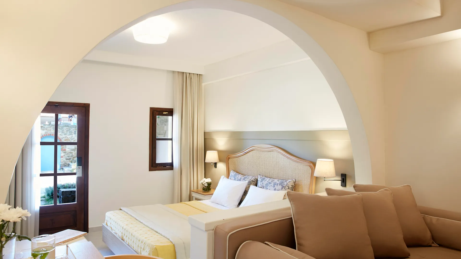 Hotel Simantro Resort Sani