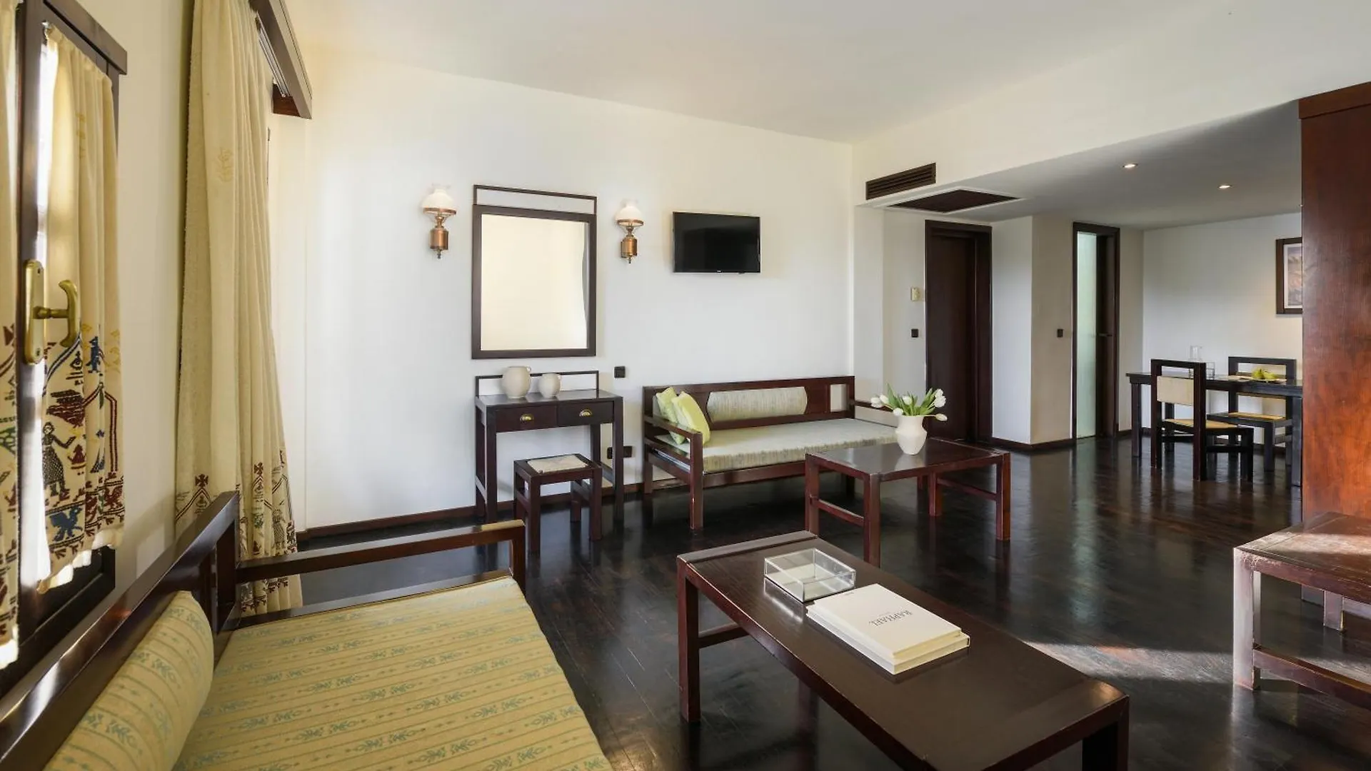 Simantro Resort Сани-Бич Отель
